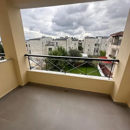 Avra Yard Suites Pefkochori