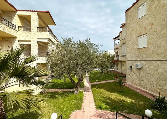 Avra Yard Apartament