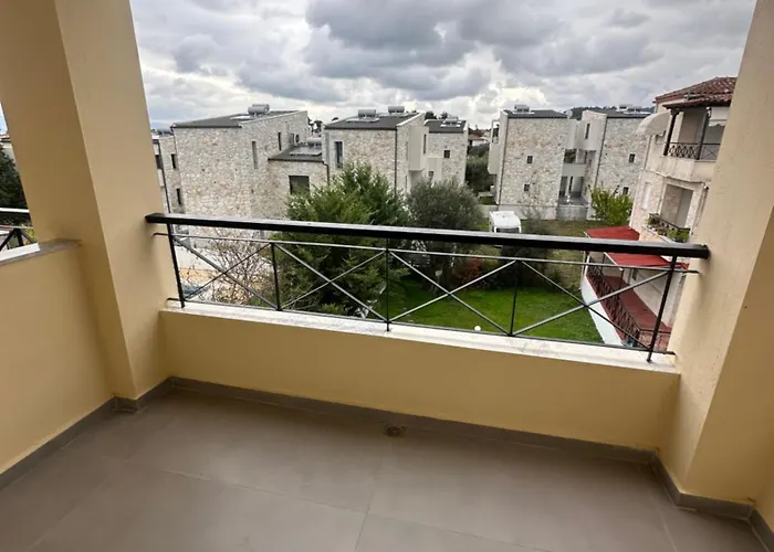 Avra Yard Suites Pefkochori